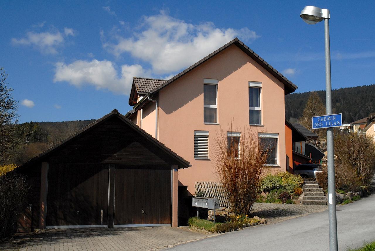 Appartment Aux Lilas Les Geneveys-sur-Coffrane Экстерьер фото